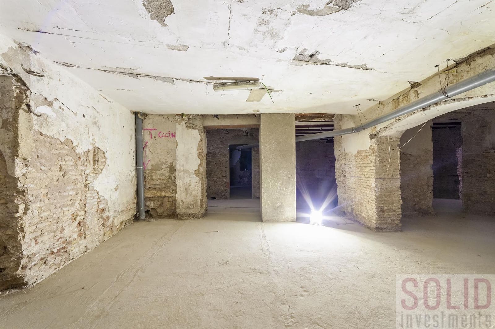 4 soverom Kommersiell til salgs i Valencia by - € 450 000 (Ref: 9972317)