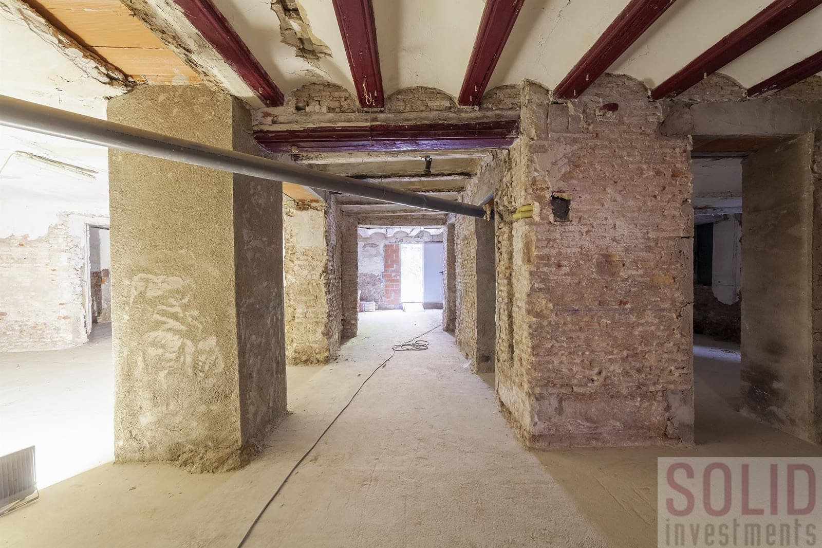 4 soverom Kommersiell til salgs i Valencia by - € 450 000 (Ref: 9972317)