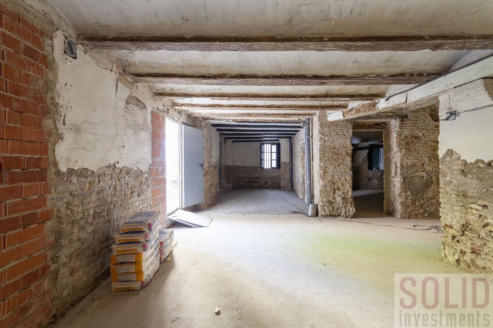4 soverom Kommersiell til salgs i Valencia by - € 450 000 (Ref: 9972317)