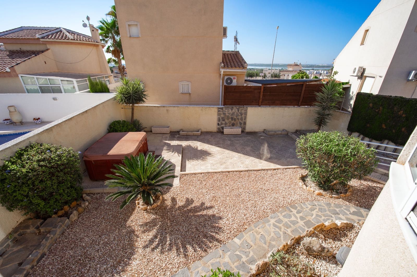 2 bedroom Villa for sale in Ciudad Quesada - € 245,000 (Ref: 10001170)