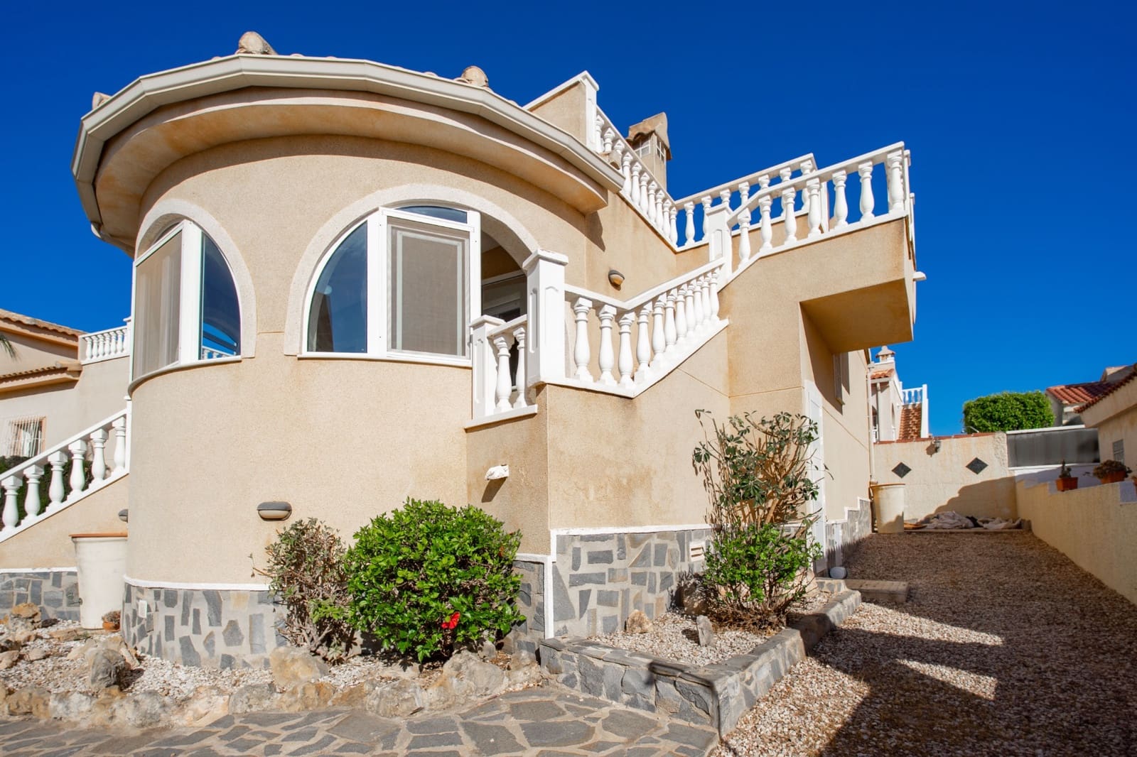 2 bedroom Villa for sale in Ciudad Quesada - € 245,000 (Ref: 10001170)