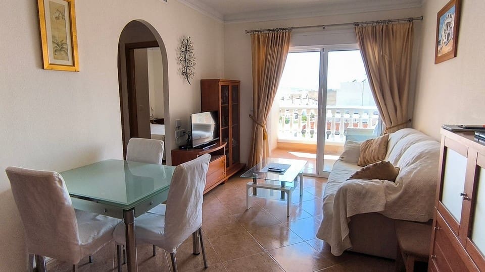 Apartamento de 2 habitaciones en Formentera del Segura en venta con piscina - 125.000 € (Ref: 10004656)