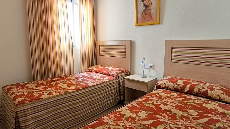 Apartamento de 2 habitaciones en Formentera del Segura en venta con piscina - 125.000 € (Ref: 10004656)