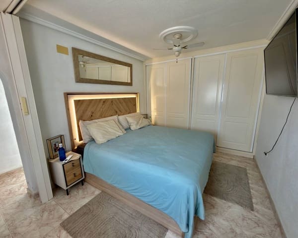 Chalet de 3 habitaciones en Ciudad Quesada, Rojales en venta con piscina - 285.000 € (Ref: 10005924)