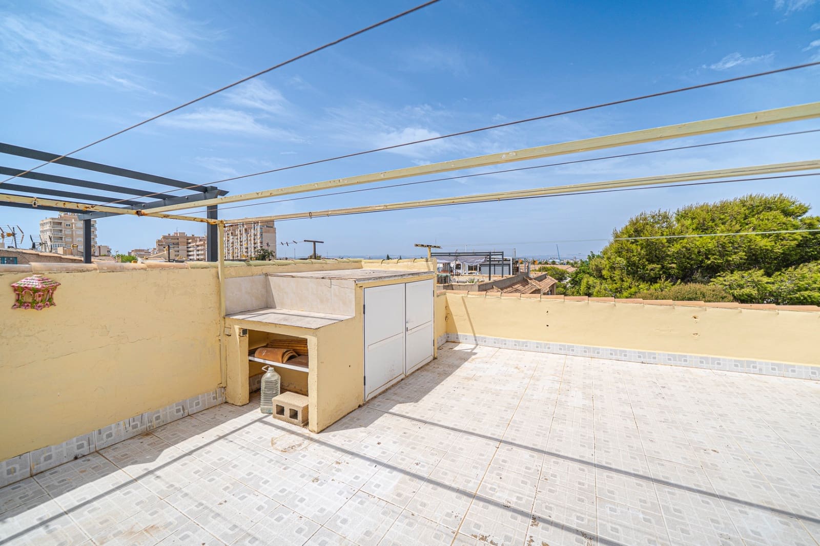 2 quarto Apartamento para venda em Torrevieja com piscina - 129 000 € (Ref: 10006804)
