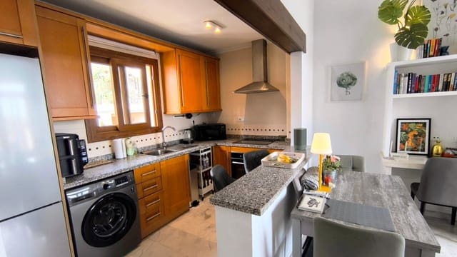 Apartamento de 2 habitaciones en Algorfa en venta con piscina - 199.950 € (Ref: 10009484)