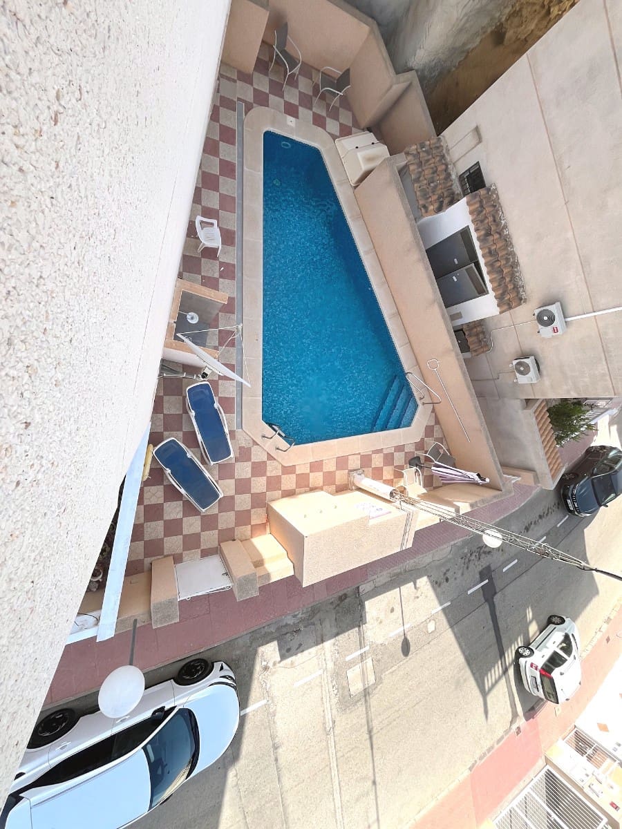 2 Zimmer Apartment zu verkaufen in Ciudad Quesada mit Pool - 170.000 € (Ref: 10012485)