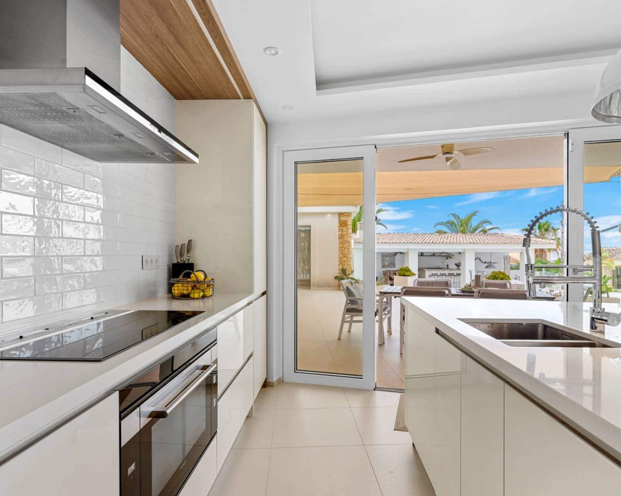 4 sovrum Villa till salu i Ciudad Quesada med pool garage - 1 499 999 € (Ref: 10016680)