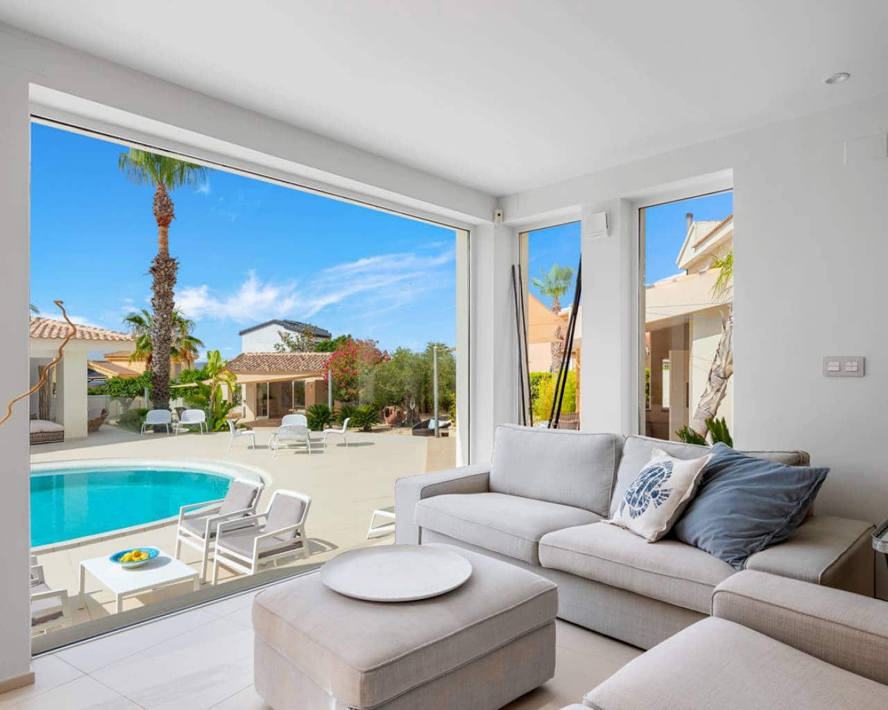 4 sovrum Villa till salu i Ciudad Quesada med pool garage - 1 499 999 € (Ref: 10016680)