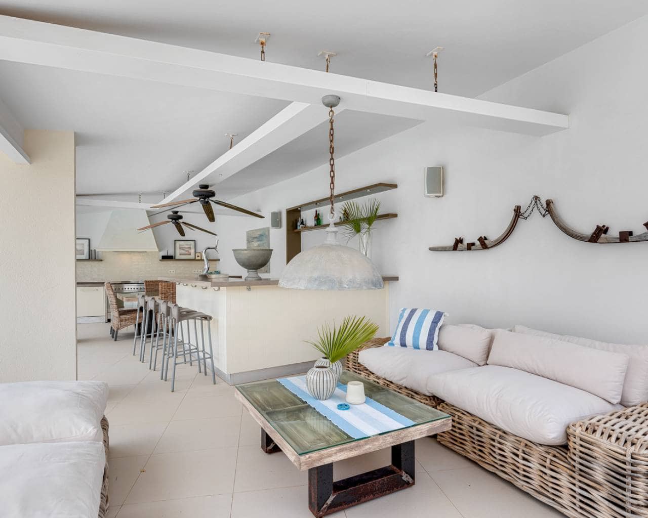 4 sovrum Villa till salu i Ciudad Quesada med pool garage - 1 499 999 € (Ref: 10016680)
