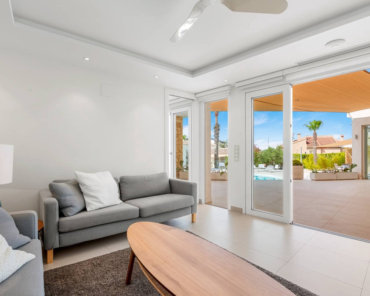 4 sovrum Villa till salu i Ciudad Quesada med pool garage - 1 499 999 € (Ref: 10016680)