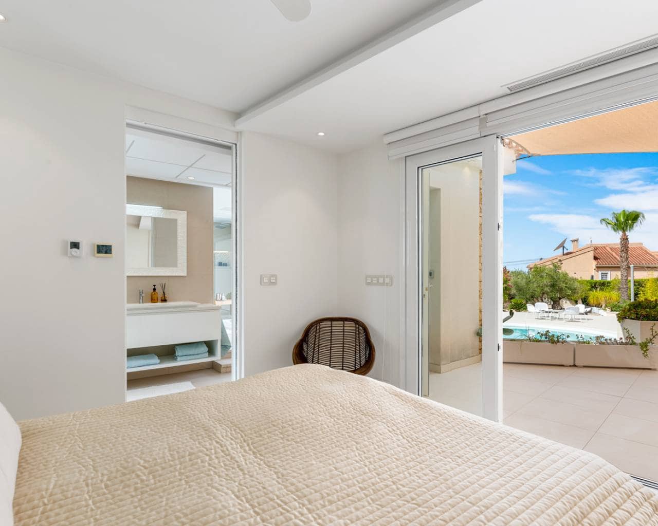 4 sovrum Villa till salu i Ciudad Quesada med pool garage - 1 499 999 € (Ref: 10016680)