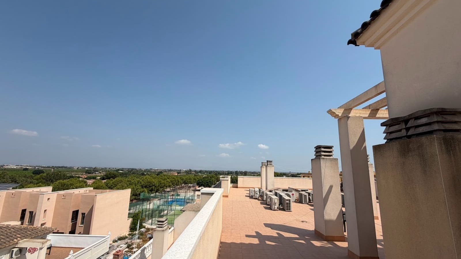 Apartamento de 2 habitaciones en Formentera del Segura en venta con piscina - 127.000 € (Ref: 10019373)