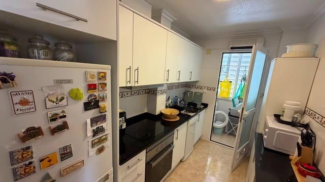 Apartamento de 2 habitaciones en Formentera del Segura en venta con piscina - 127.000 € (Ref: 10019373)