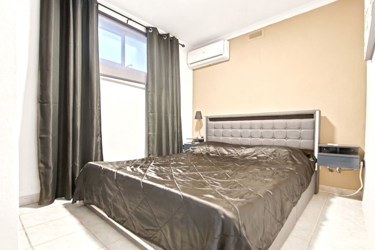 4 makuuhuone Huvila myytävänä paikassa Ciudad Quesada mukana uima-altaan - 480 000 € (Ref: 10019542)