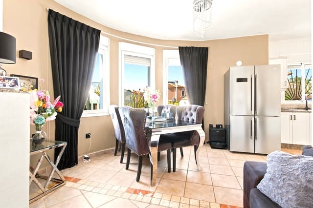 4 makuuhuone Huvila myytävänä paikassa Ciudad Quesada, Rojales mukana uima-altaan - 480 000 € (Ref: 10019542)