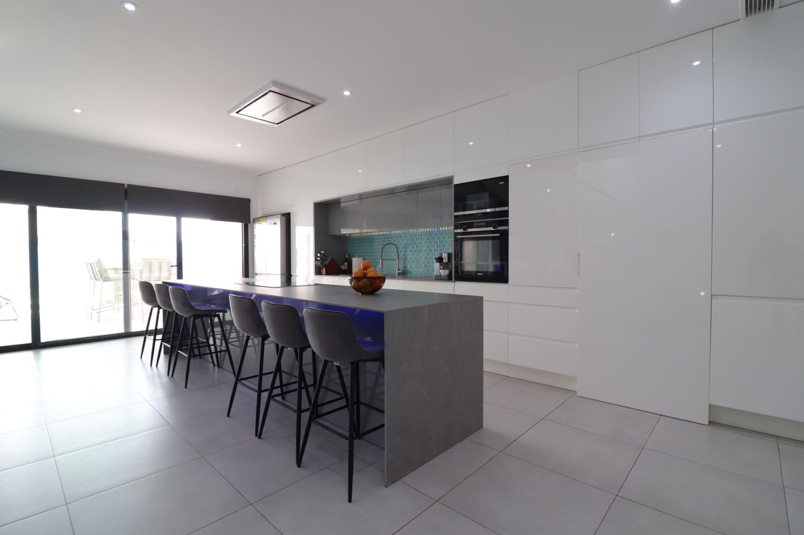 4 bedroom Villa for sale in Benijofar with pool garage - € 795,000 (Ref: 10021395)