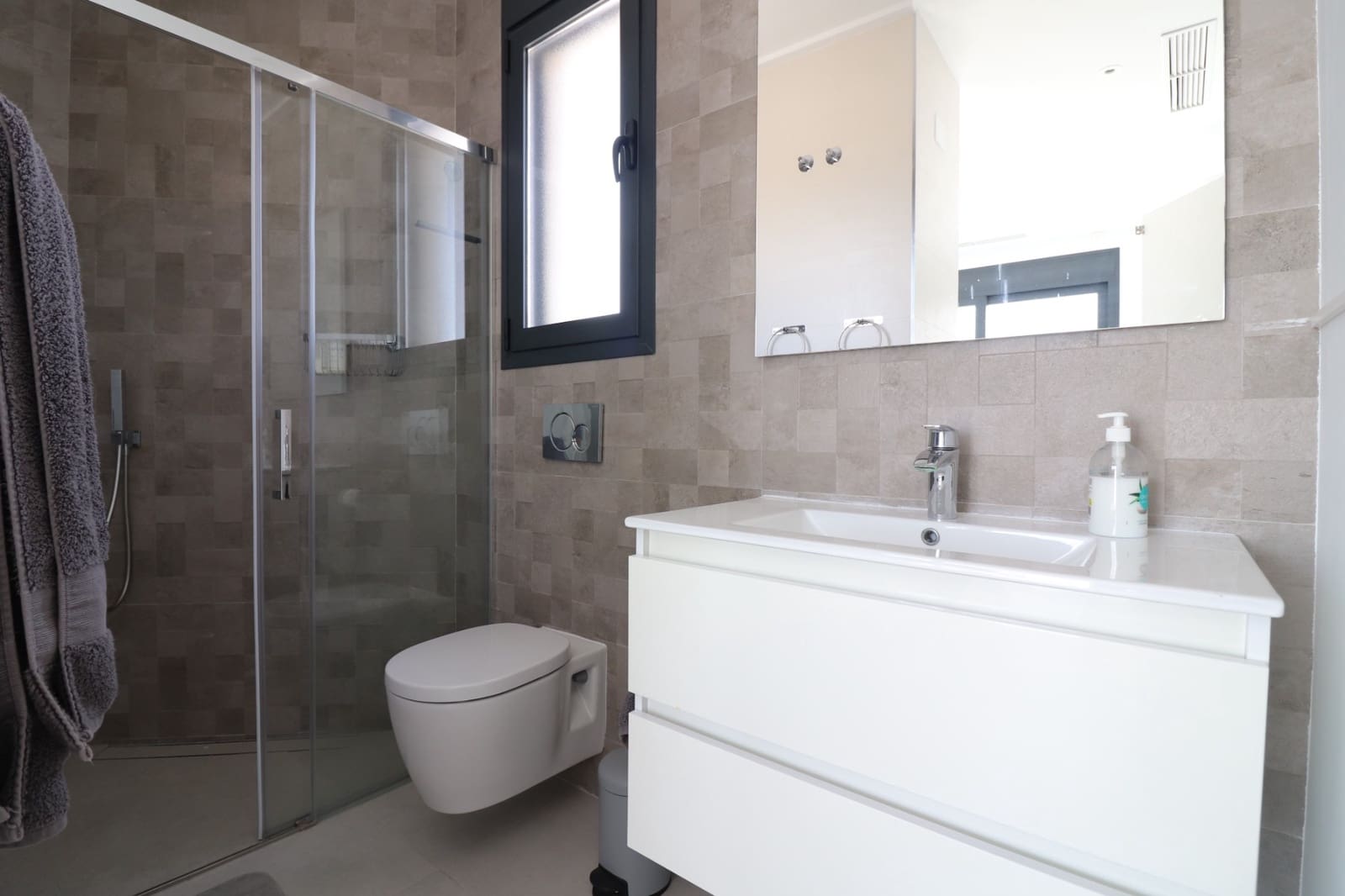 4 bedroom Villa for sale in Benijofar with pool garage - € 795,000 (Ref: 10021395)
