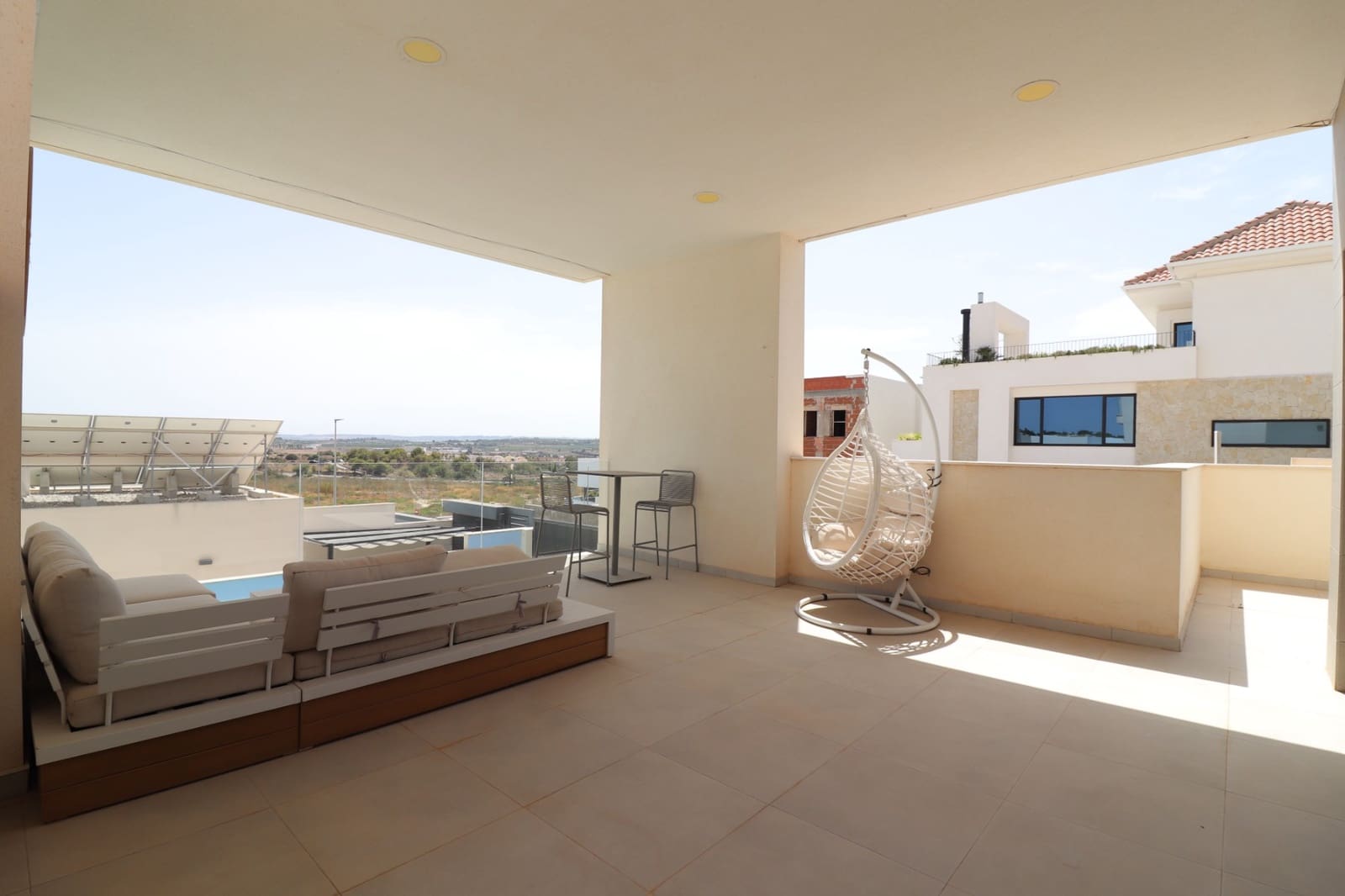 4 bedroom Villa for sale in Benijofar with pool garage - € 795,000 (Ref: 10021395)