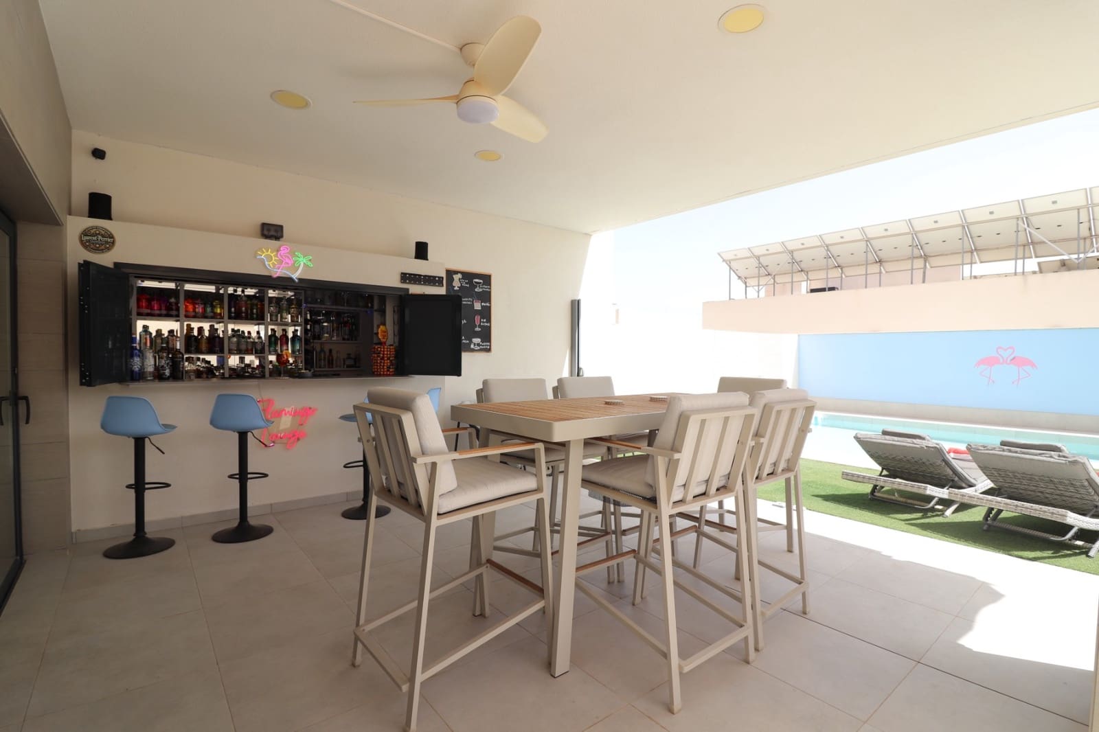 4 bedroom Villa for sale in Benijofar with pool garage - € 795,000 (Ref: 10021395)