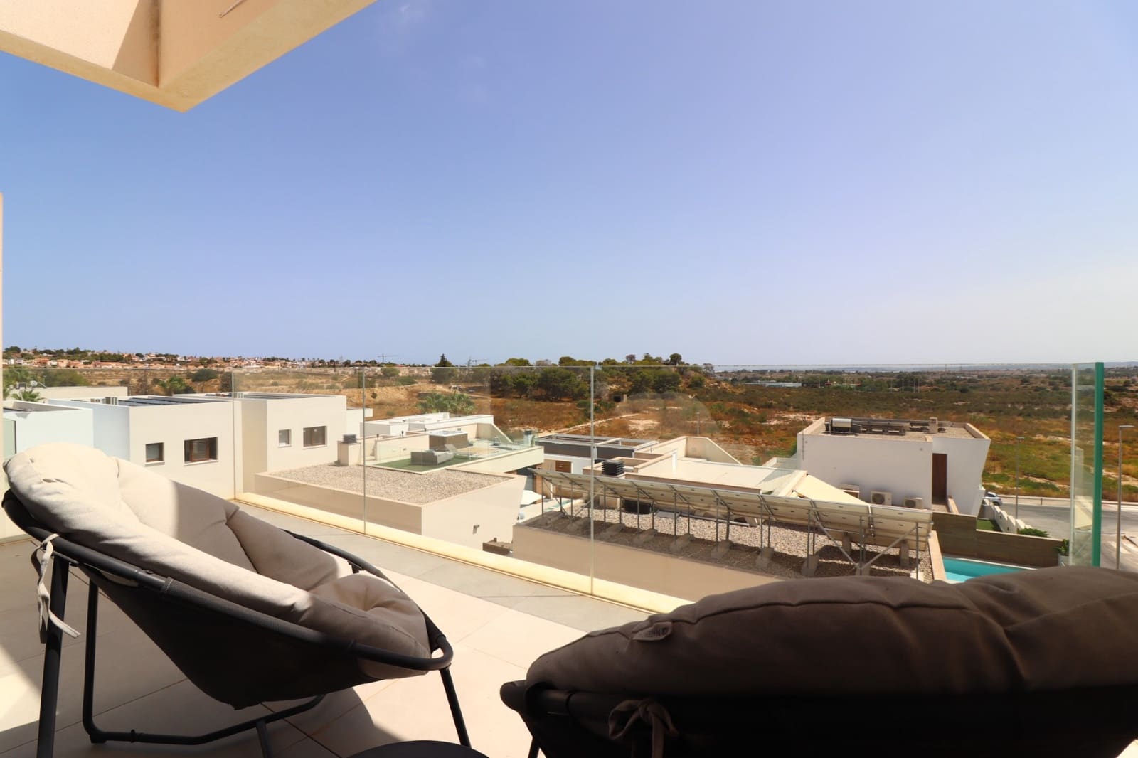 4 bedroom Villa for sale in Benijofar with pool garage - € 795,000 (Ref: 10021395)