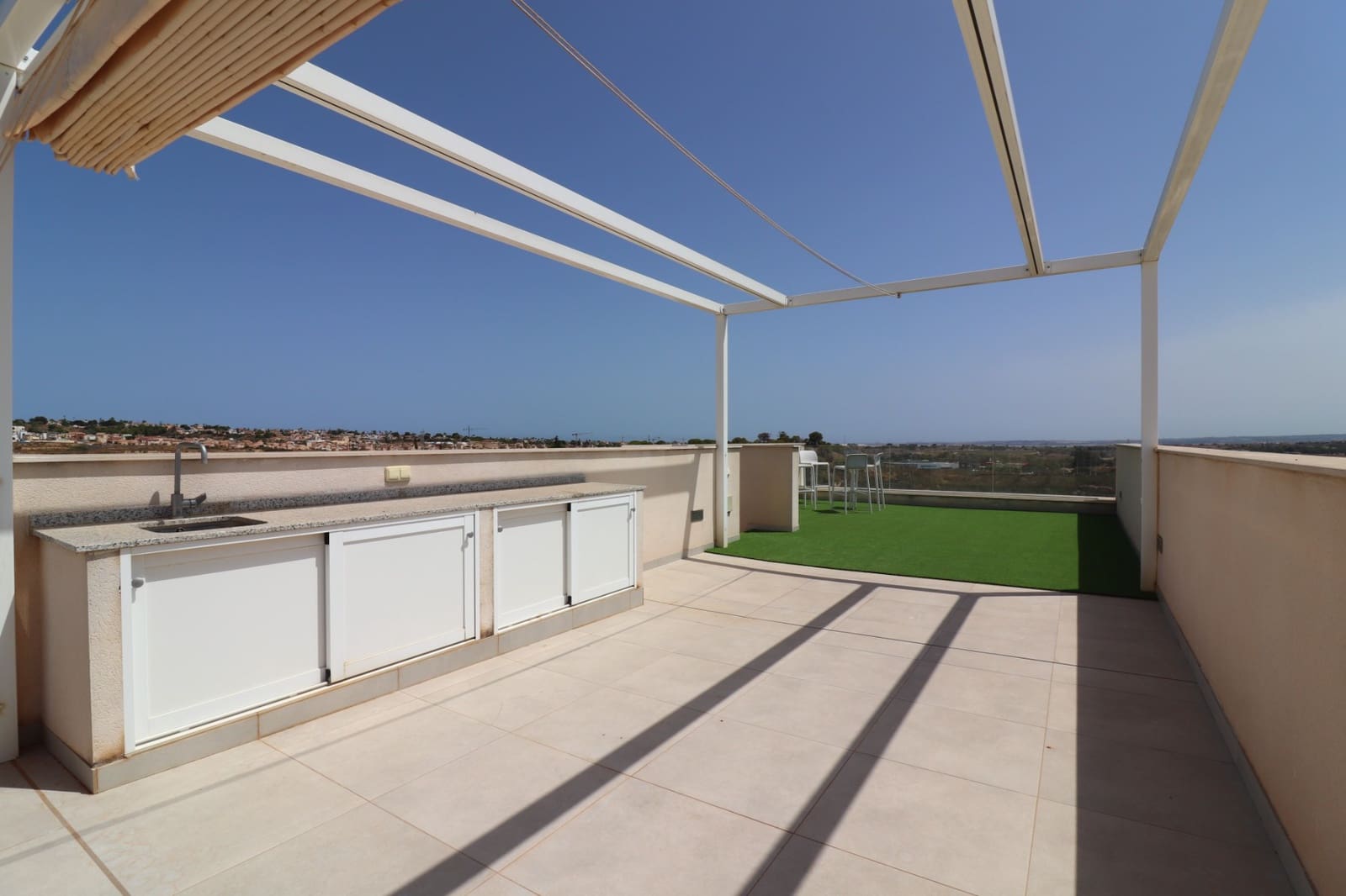 4 bedroom Villa for sale in Benijofar with pool garage - € 795,000 (Ref: 10021395)