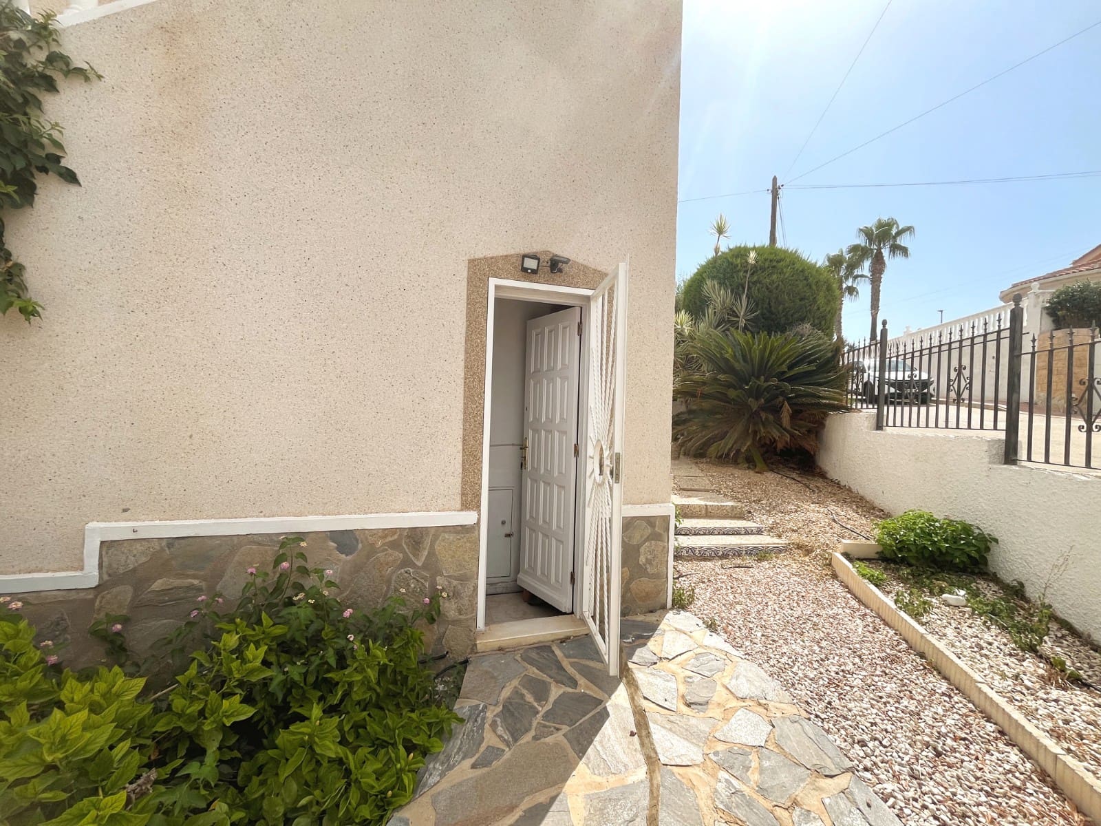 4 Zimmer Villa zu verkaufen in Ciudad Quesada mit Pool - 355.000 € (Ref: 10024452)