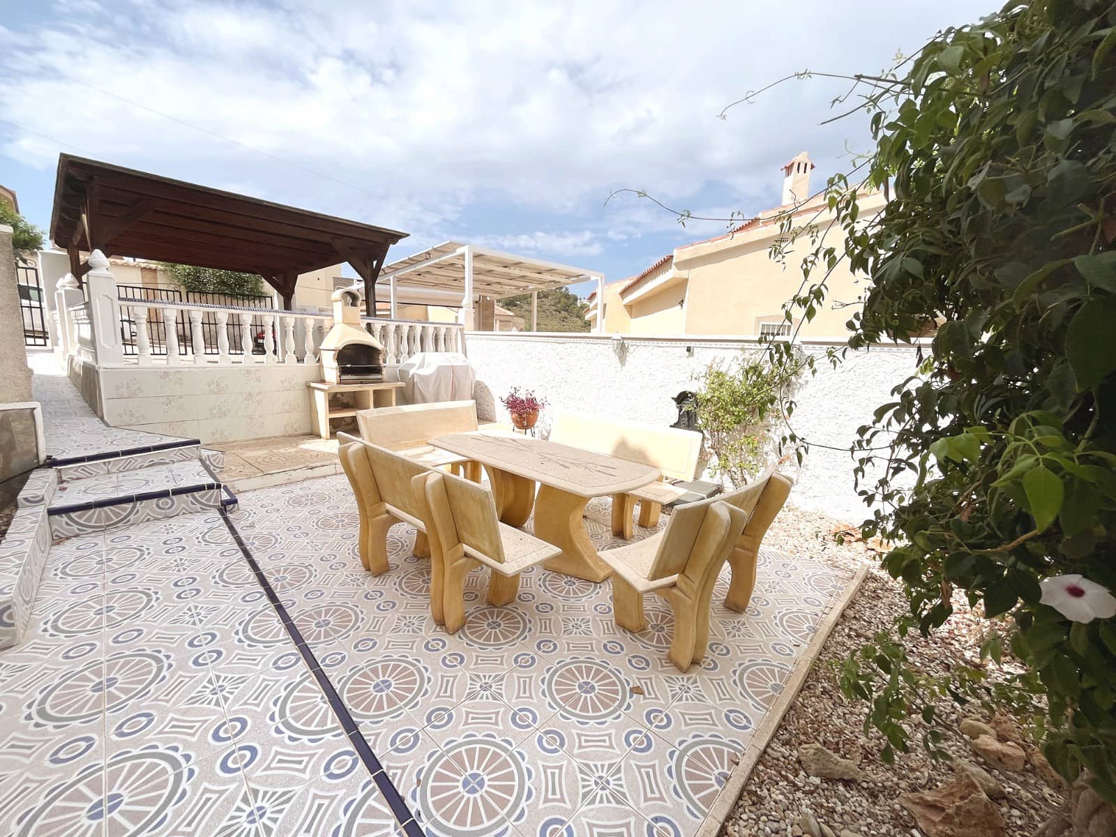 4 Zimmer Villa zu verkaufen in Ciudad Quesada mit Pool - 355.000 € (Ref: 10024452)