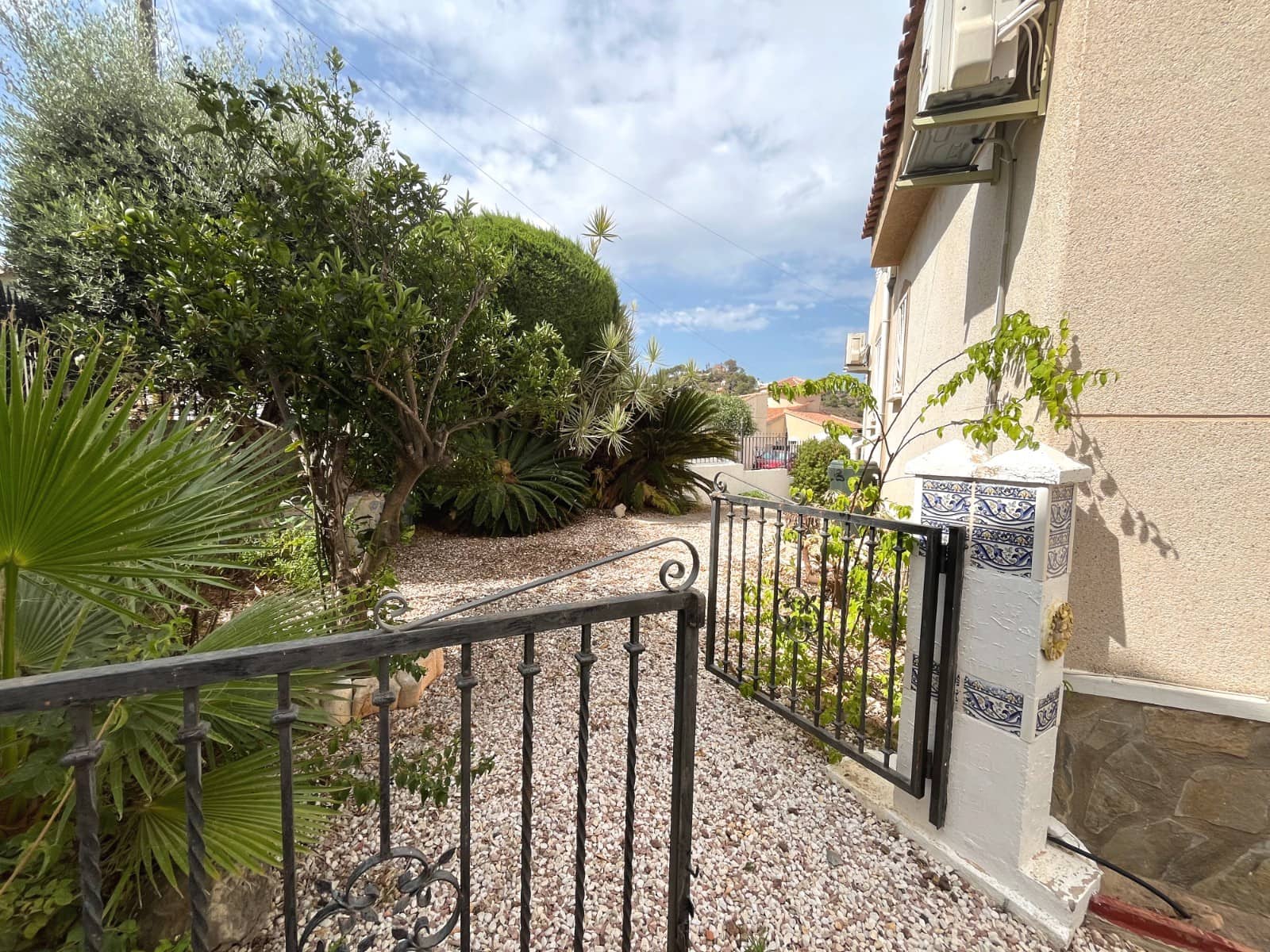 4 Zimmer Villa zu verkaufen in Ciudad Quesada mit Pool - 355.000 € (Ref: 10024452)