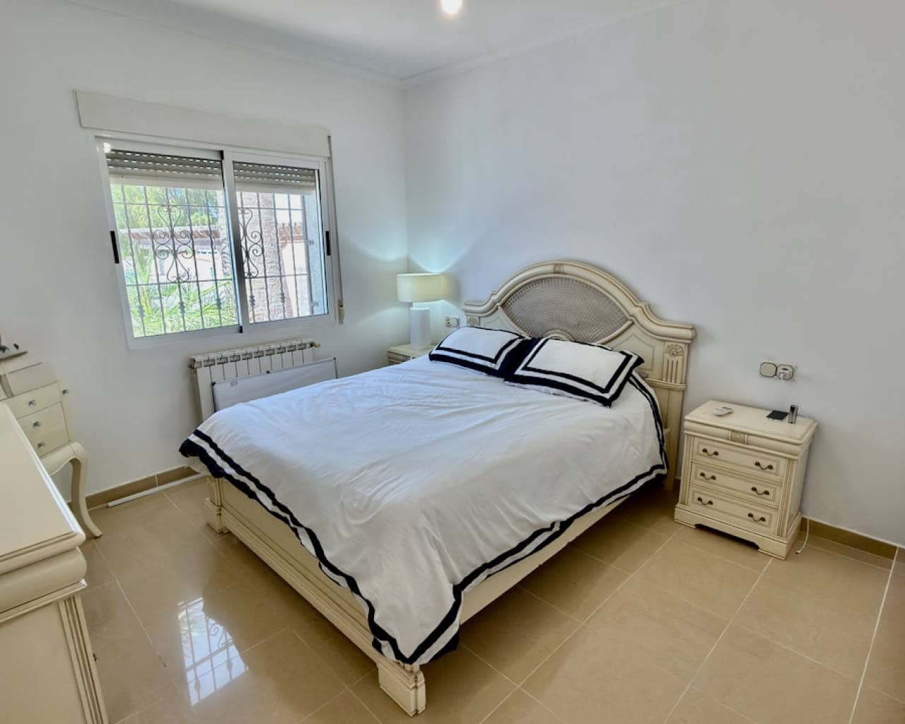 4 bedroom Villa for sale in Ciudad Quesada with pool - € 650,000 (Ref: 10024608)