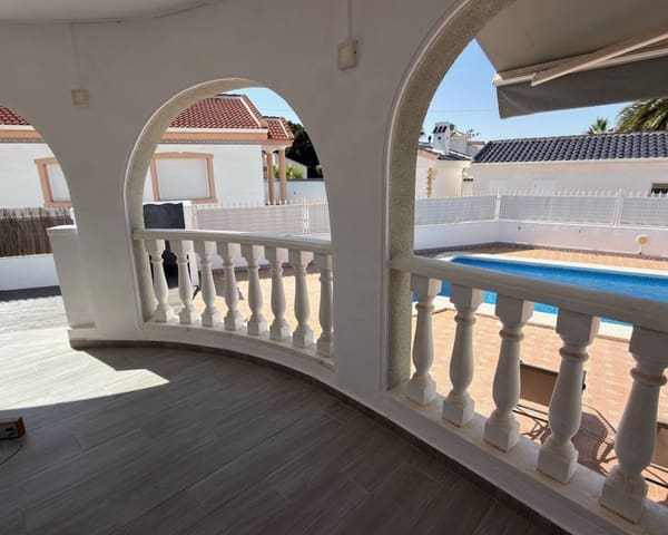 4 bedroom Villa for sale in Ciudad Quesada, Rojales with pool - € 650,000 (Ref: 10024608)