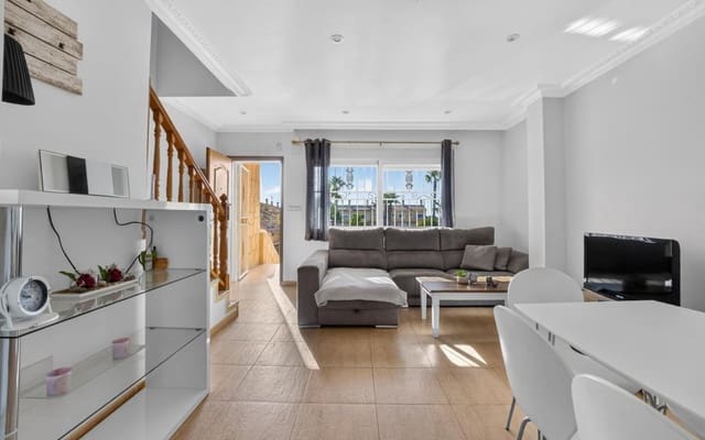 3 sypialnia Dom na sprzedaż w Punta Prima, Torrevieja z basenem - 339 000 € (Ref: 10024833)