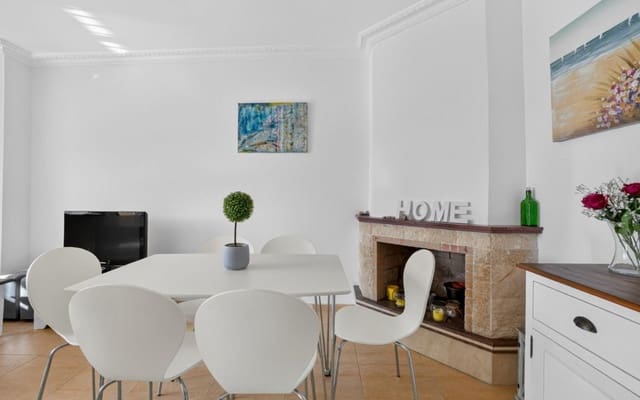 3 sypialnia Dom na sprzedaż w Punta Prima, Torrevieja z basenem - 339 000 € (Ref: 10024833)