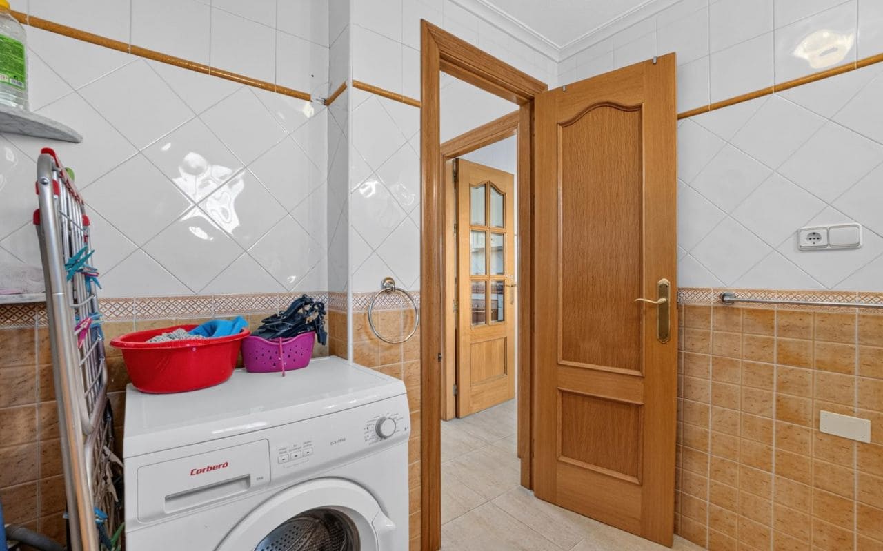 3 sypialnia Dom na sprzedaż w Punta Prima z basenem - 339 000 € (Ref: 10024833)