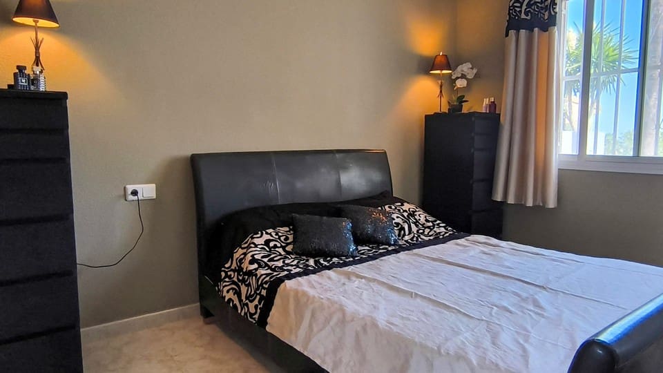 4 sovrum Villa till salu i Ciudad Quesada med pool garage - 430 000 € (Ref: 10026508)