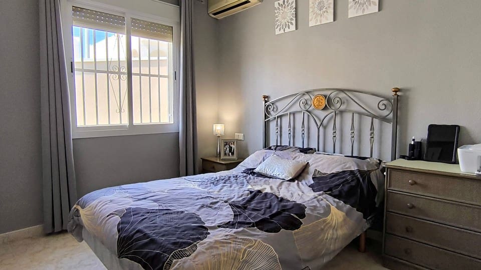 4 sovrum Villa till salu i Ciudad Quesada med pool garage - 430 000 € (Ref: 10026508)