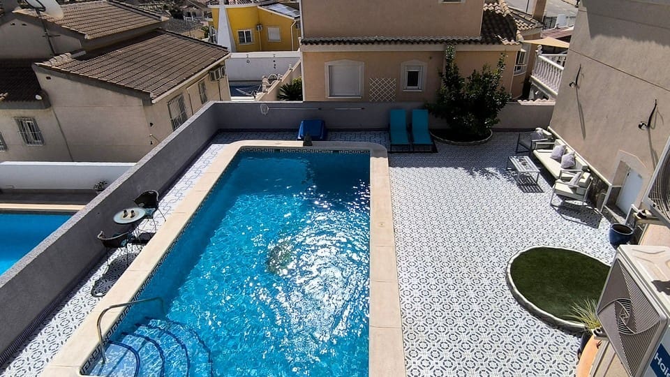 4 sovrum Villa till salu i Ciudad Quesada med pool garage - 430 000 € (Ref: 10026508)