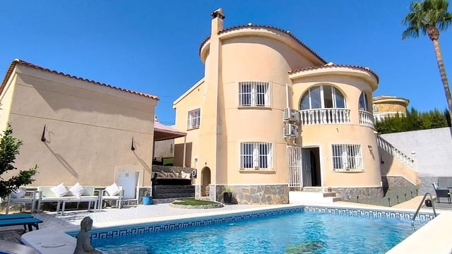 4 sovrum Villa till salu i Ciudad Quesada, Rojales med pool garage - 430 000 € (Ref: 10026508)