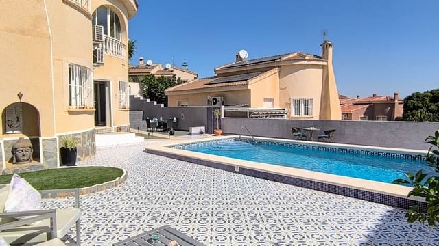 4 sovrum Villa till salu i Ciudad Quesada, Rojales med pool garage - 430 000 € (Ref: 10026508)