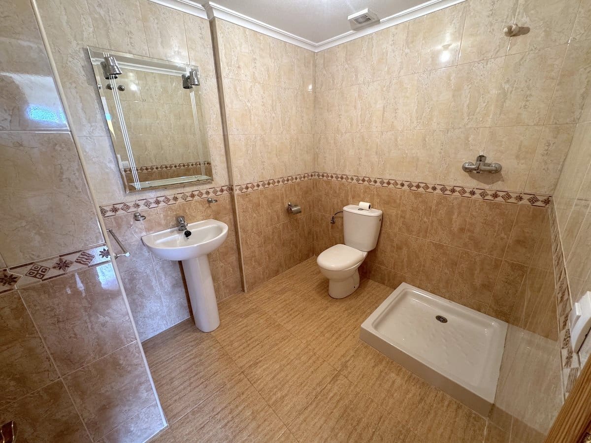 2 slaapkamer Appartement te koop in Formentera del Segura met zwembad - € 129.000 (Ref: 10029534)