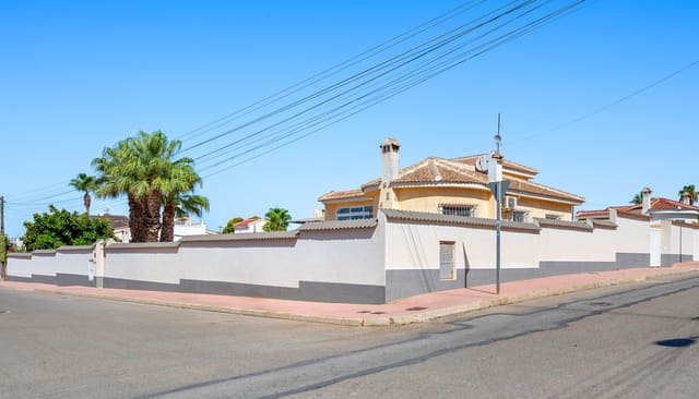 3 Zimmer Villa zu verkaufen in Ciudad Quesada, Rojales mit Pool - 575.000 € (Ref: 10032410)