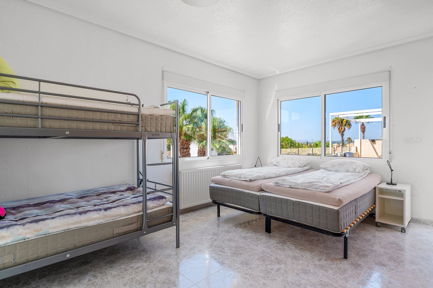 3 Zimmer Villa zu verkaufen in Ciudad Quesada mit Pool - 575.000 € (Ref: 10032410)
