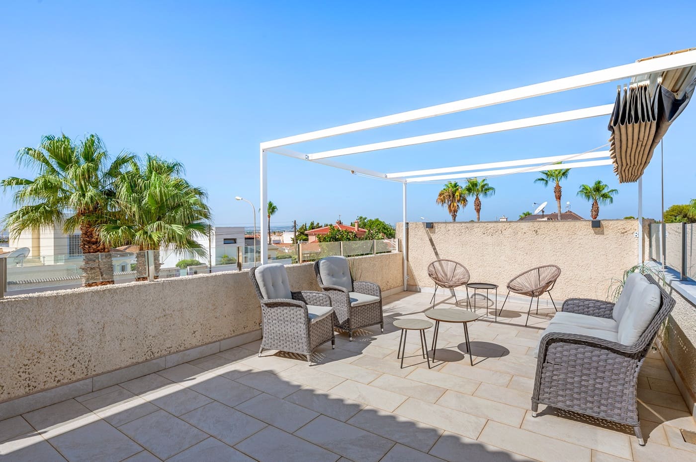 3 Zimmer Villa zu verkaufen in Ciudad Quesada mit Pool - 575.000 € (Ref: 10032410)
