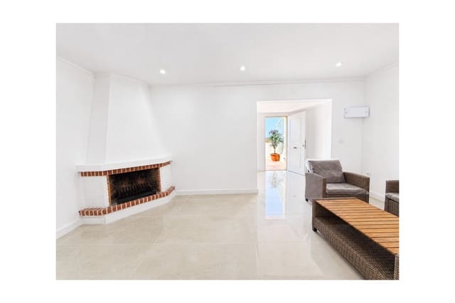 2 bedroom Bungalow for sale in Torrevieja - € 139,995 (Ref: 10034241)