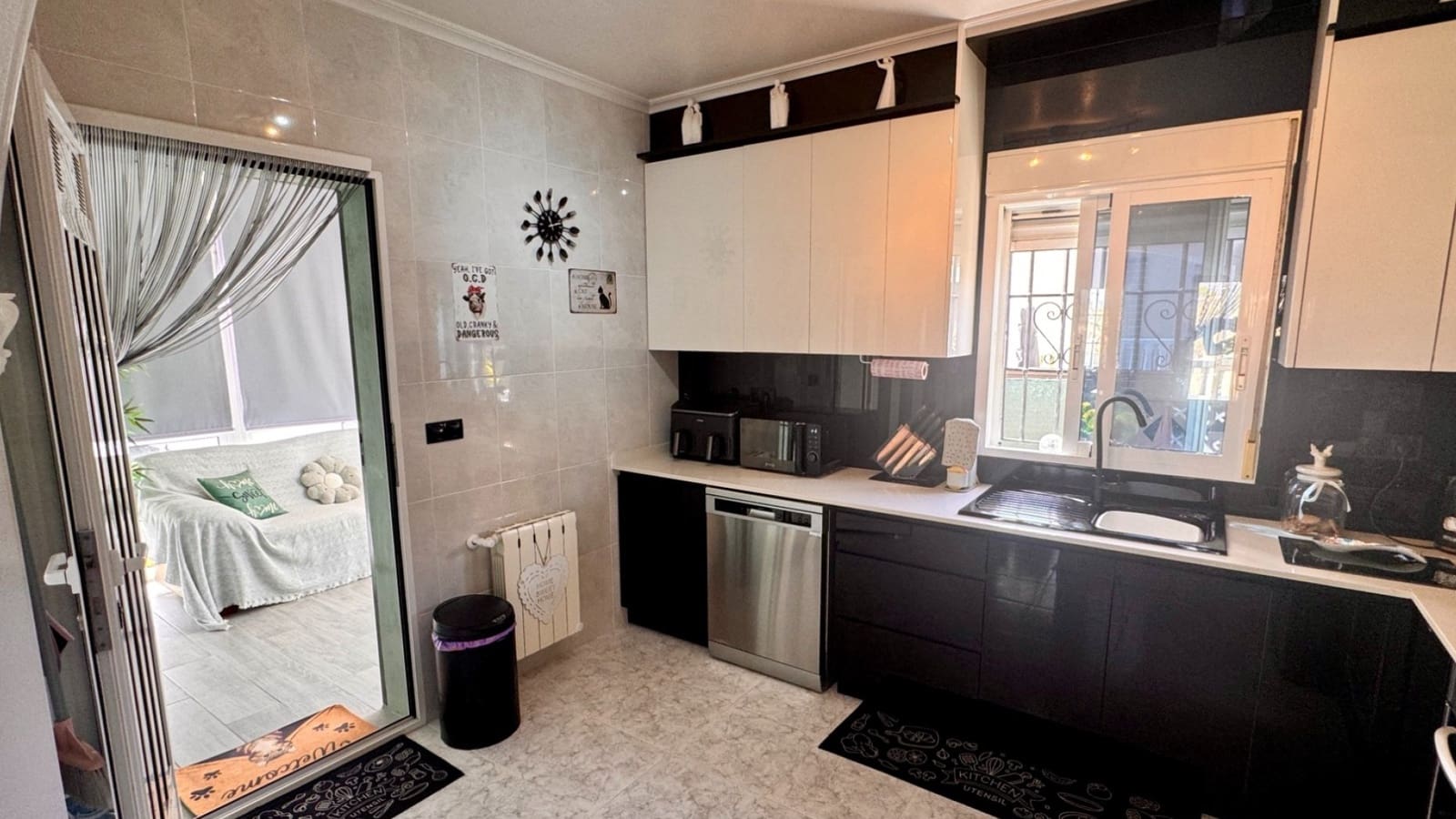 2 bedroom Villa for sale in Bigastro with pool - € 273,000 (Ref: 10035810)
