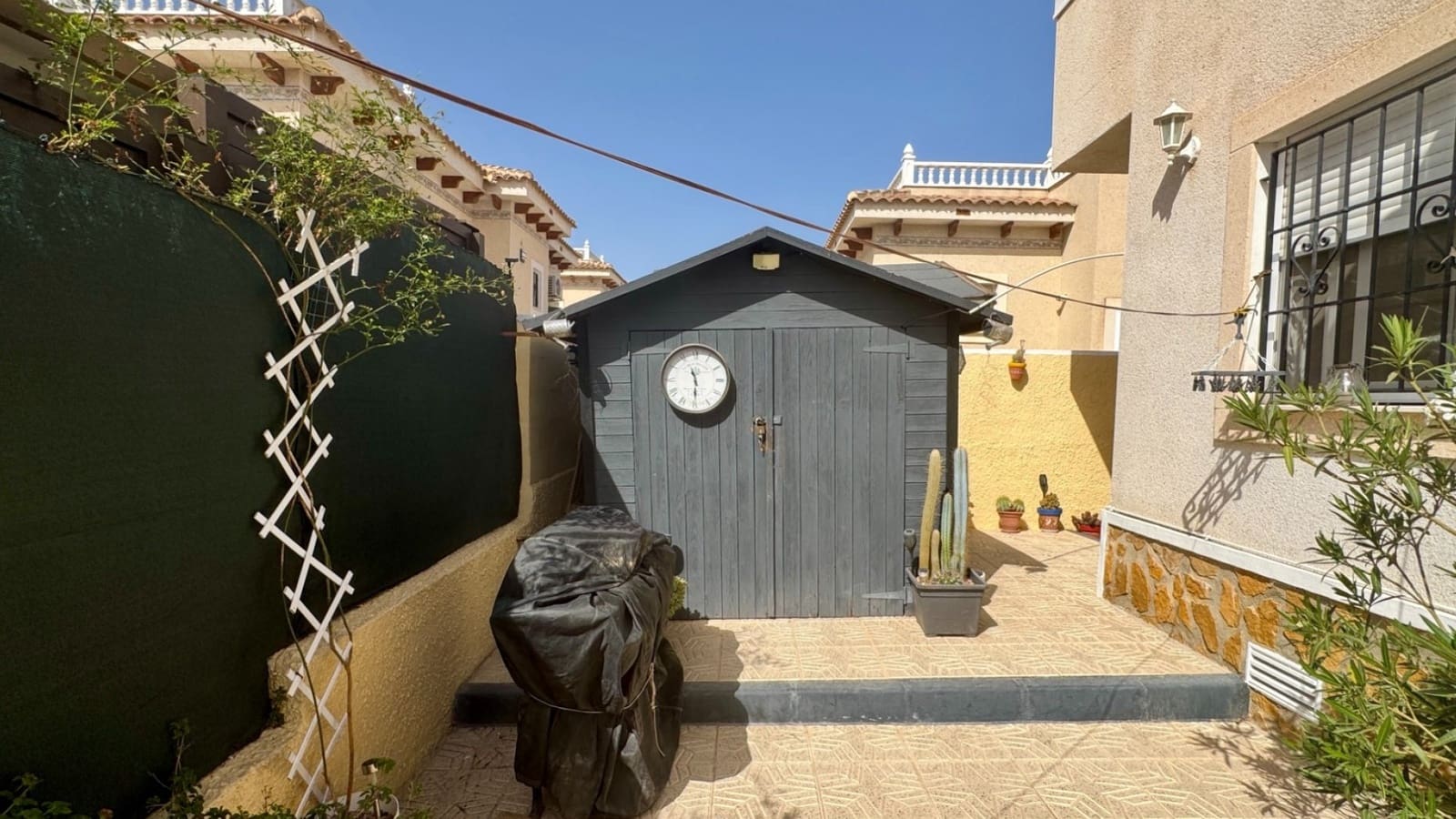 2 bedroom Villa for sale in Bigastro with pool - € 273,000 (Ref: 10035810)