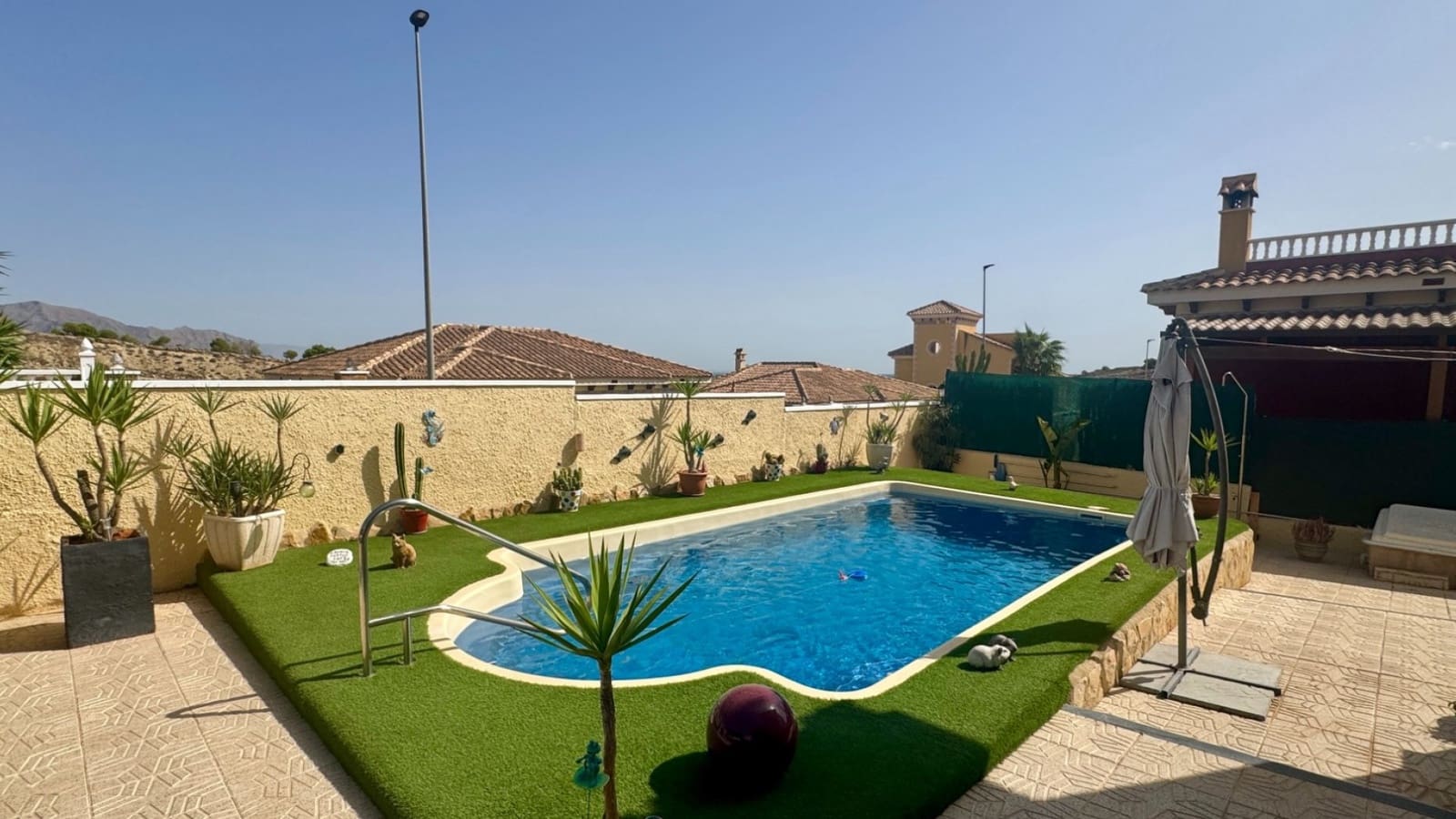 2 bedroom Villa for sale in Bigastro with pool - € 273,000 (Ref: 10035810)