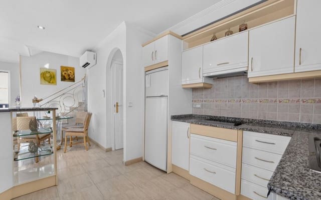 2 Zimmer Apartment zu verkaufen in Orihuela Costa, Orihuela mit Pool - 199.000 € (Ref: 10041537)