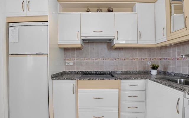 2 Zimmer Apartment zu verkaufen in Orihuela Costa, Orihuela mit Pool - 199.000 € (Ref: 10041537)