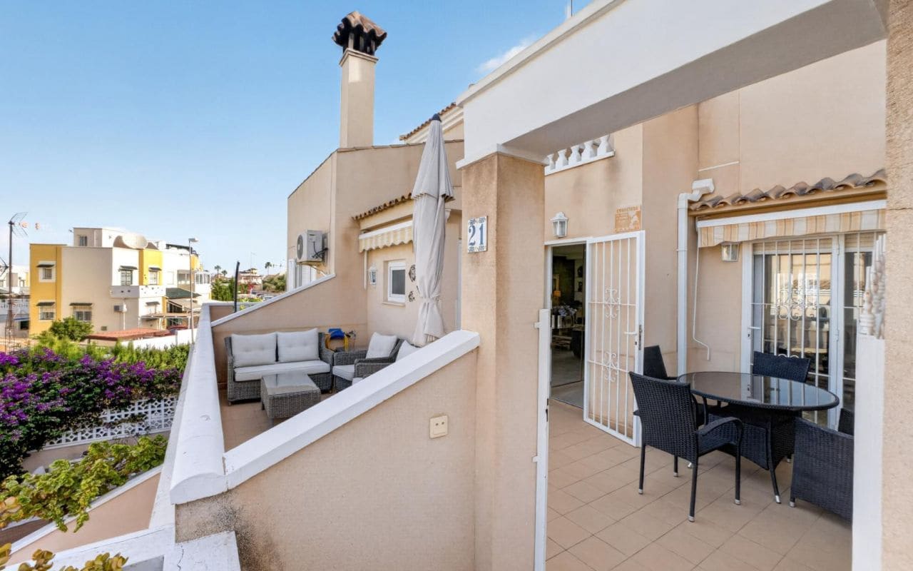 2 Zimmer Apartment zu verkaufen in Orihuela Costa mit Pool - 199.000 € (Ref: 10041537)
